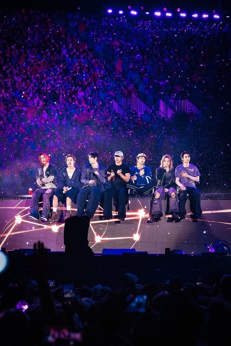 BTS начали южноамериканскую часть мирового турне «Ариран» в Боготе, Колумбия