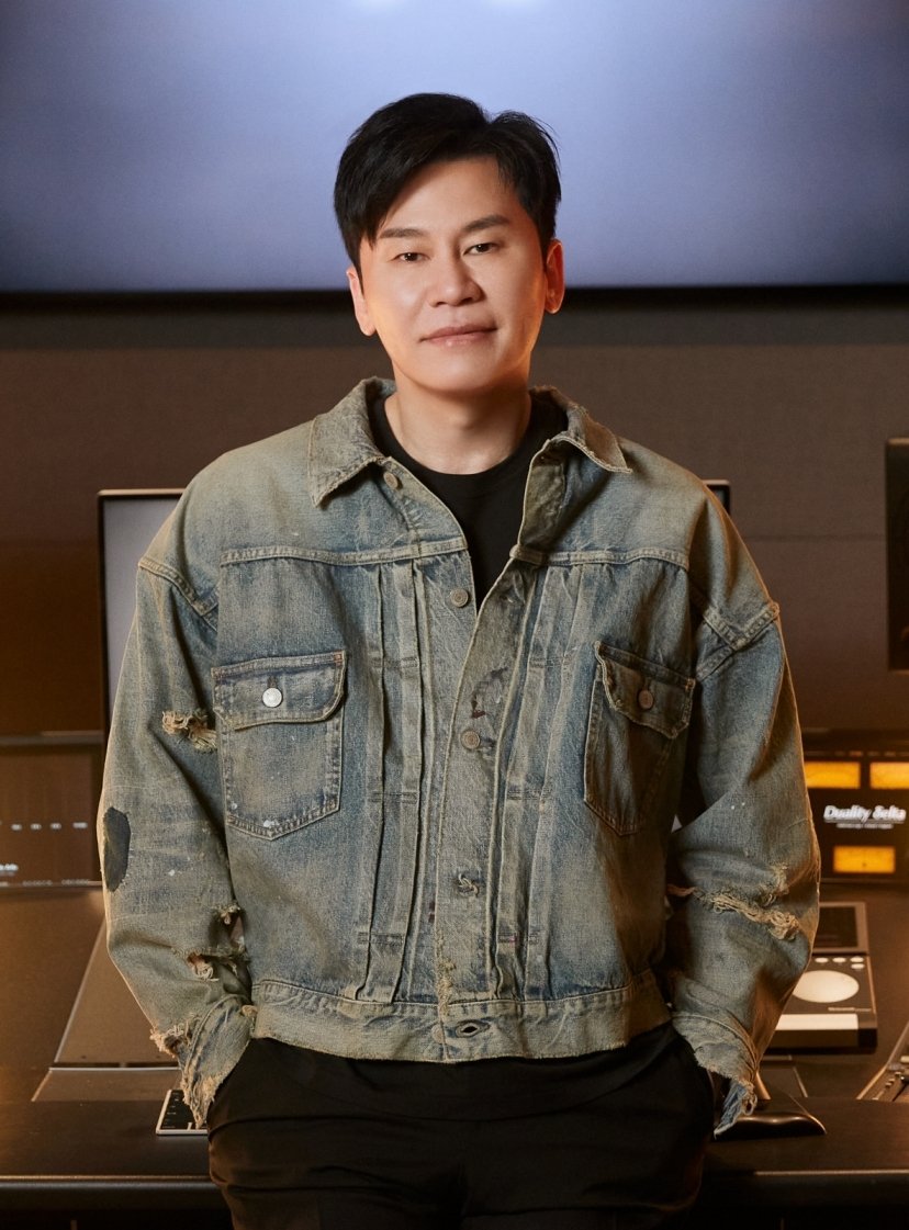 YG Entertainment анонсировала планы по дебюту новых бой-бэнда и гёрл-группы
