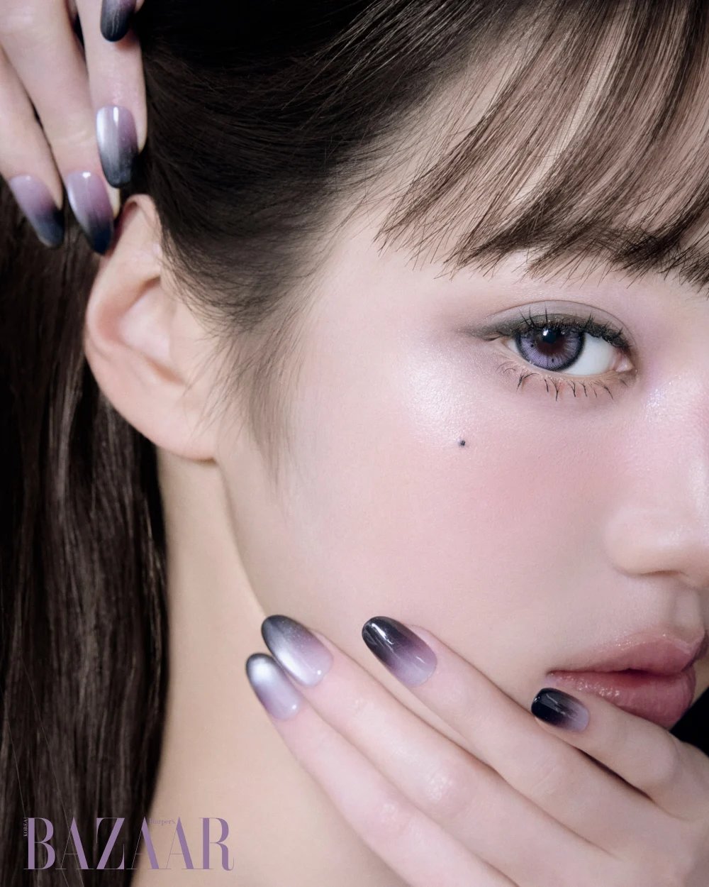 Вонён из IVE продемонстрировала ослепительную красоту в новой фотосессии для Harper’s Bazaar Korea