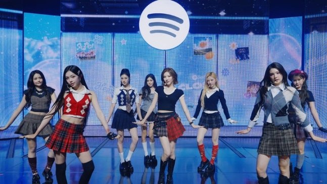 Spotify выбрал Hearts2Hearts первым артистом проекта Spotify CLOSER