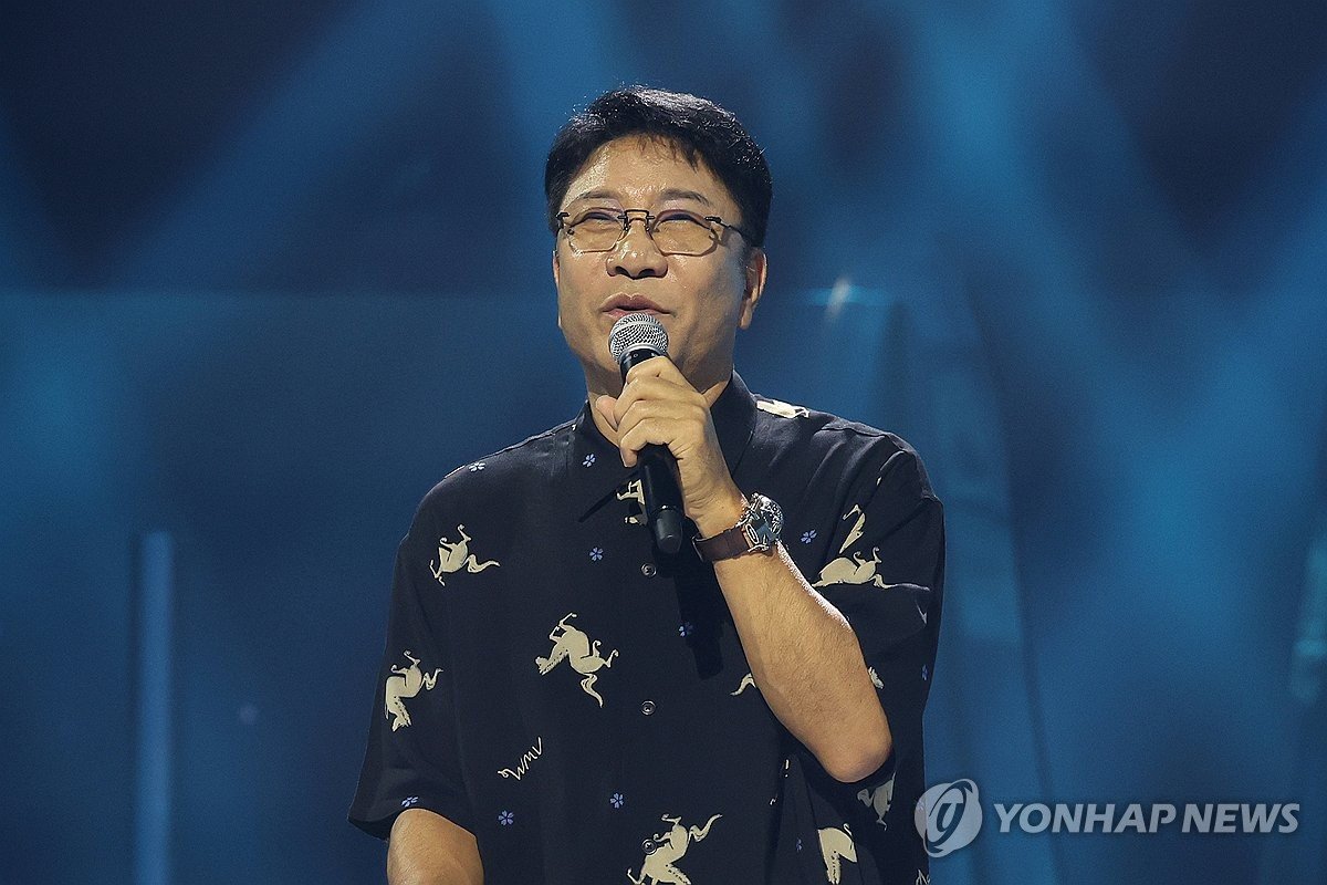 Вернувшийся на рынок K-pop Ли Су Ман: «Я думаю о будущем, созданном с помощью технологий… Я открою новую дверь»